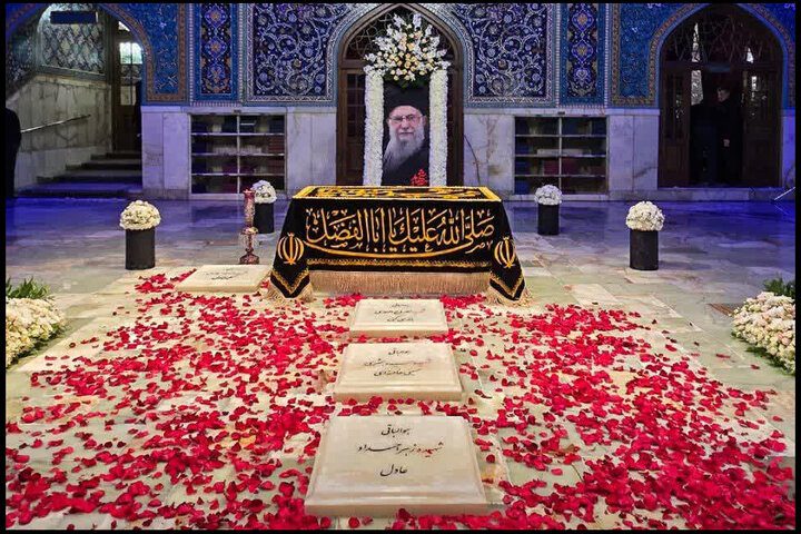 صدای «باید برخاست» مردم شنیدنی شد؛ داستان «یک صدا» از «هزاران صدا»