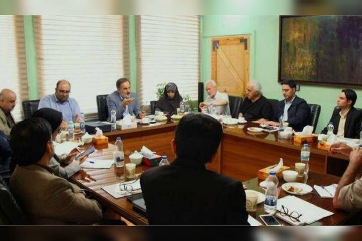 جشنواره هنرهای تجسمی جوانان کلید خورد؛ میزبانی کرمانشاه از هنر