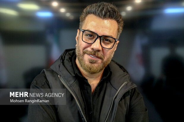 شنیدن تکآهنگهایی برای روزهای آخر تابستان؛ از محسن چاوشی تا رضا صادقی