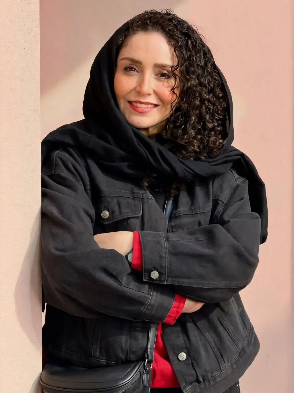 ژاله صامتی با استایلی جوانپسند در کنسرتنمایش سیاوش + عکس